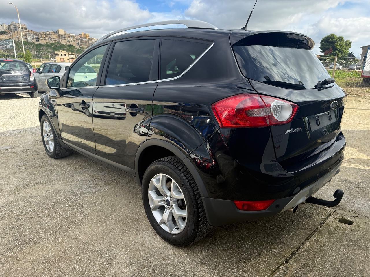 Ford Kuga 2.0 TDCi 136 CV 2WD Titanium DPF