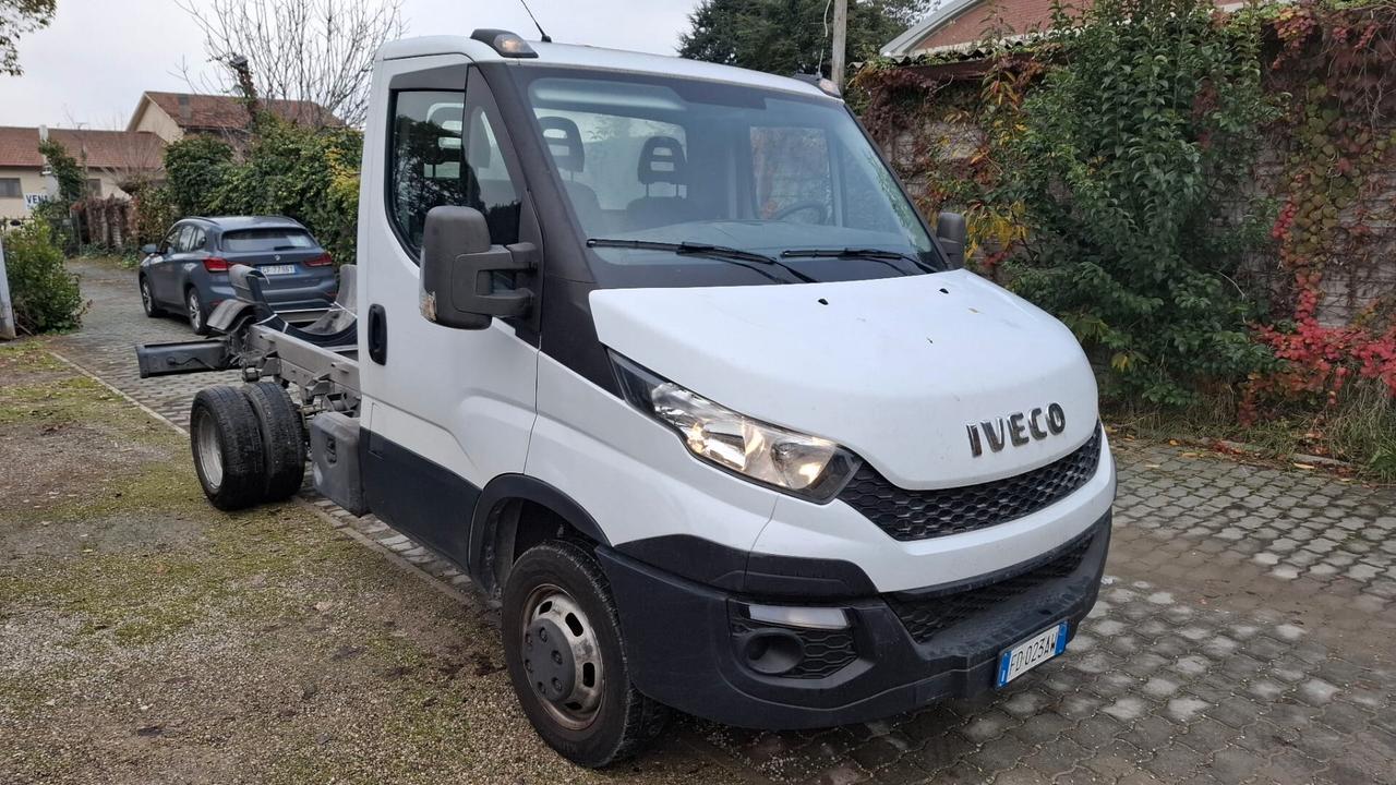 IVECO DAILY 35 C 15 A TELAIO