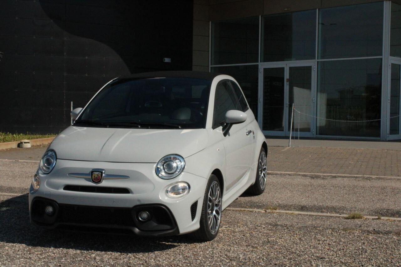 Abarth 595 1.4 Turbo T-Jet 145 CV
