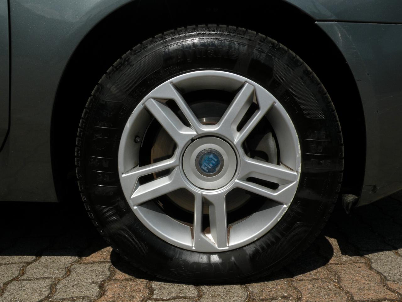 FIAT STILO 1.9 JTD 80CV 5 porte 2004