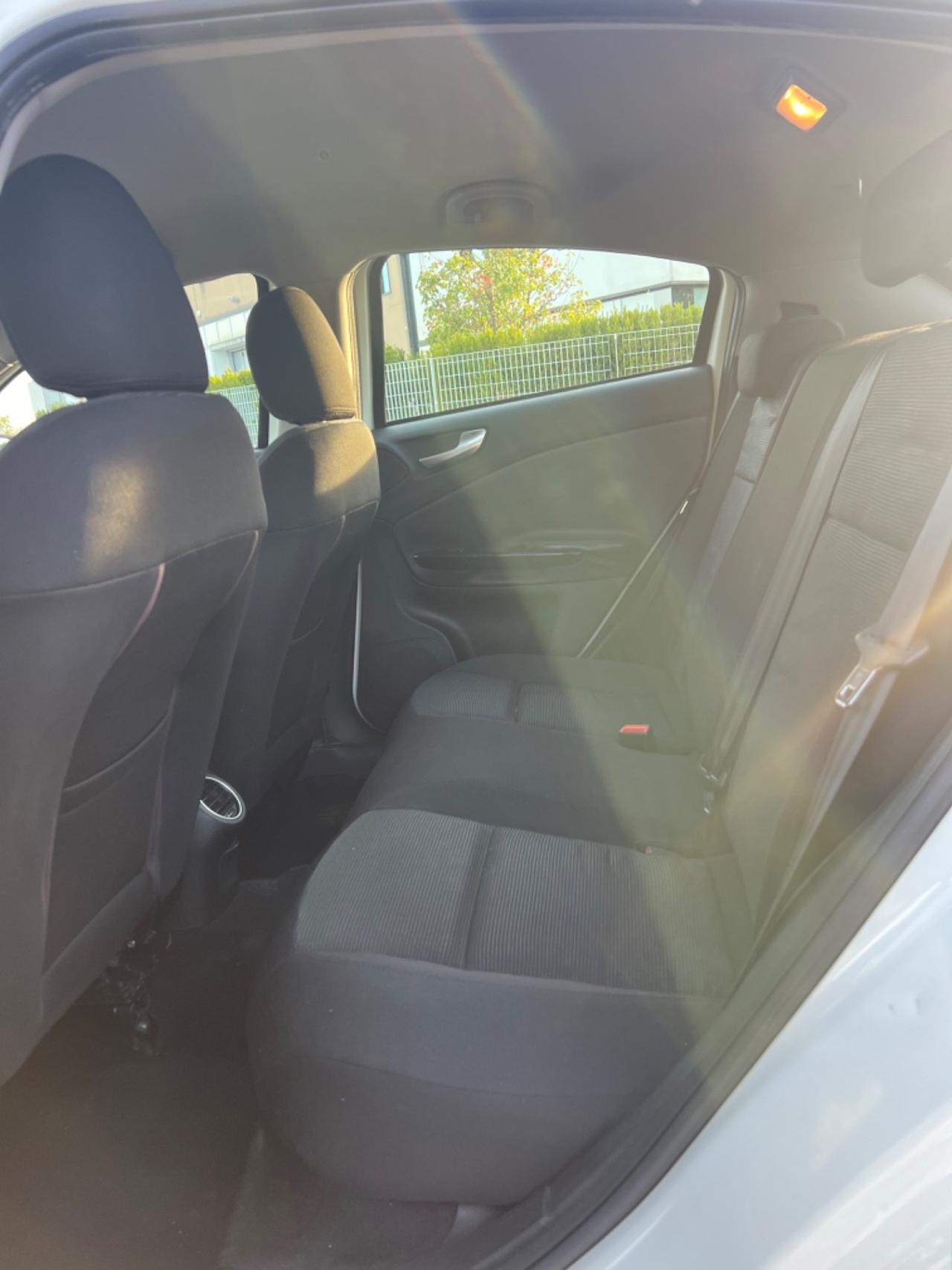 Alfa Romeo Giulietta 1.6 JTDm-2 105 CV Exclusive