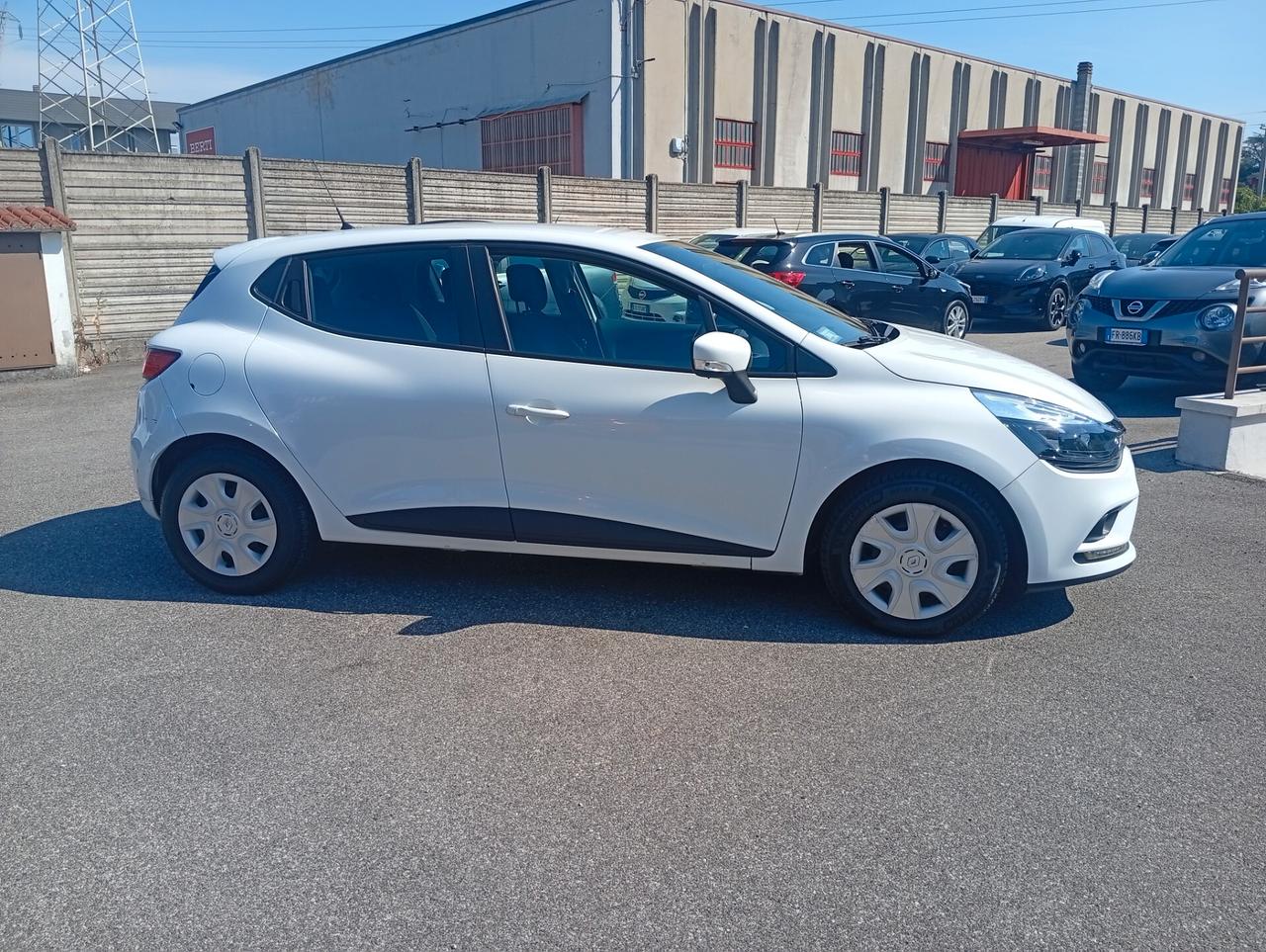 Renault Clio 1.5 dCi 8V 75CV 5 porte Van 4 POSTI