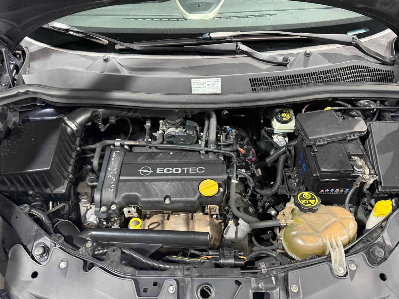 Opel Corsa Benzina Neopatentati 5 posti