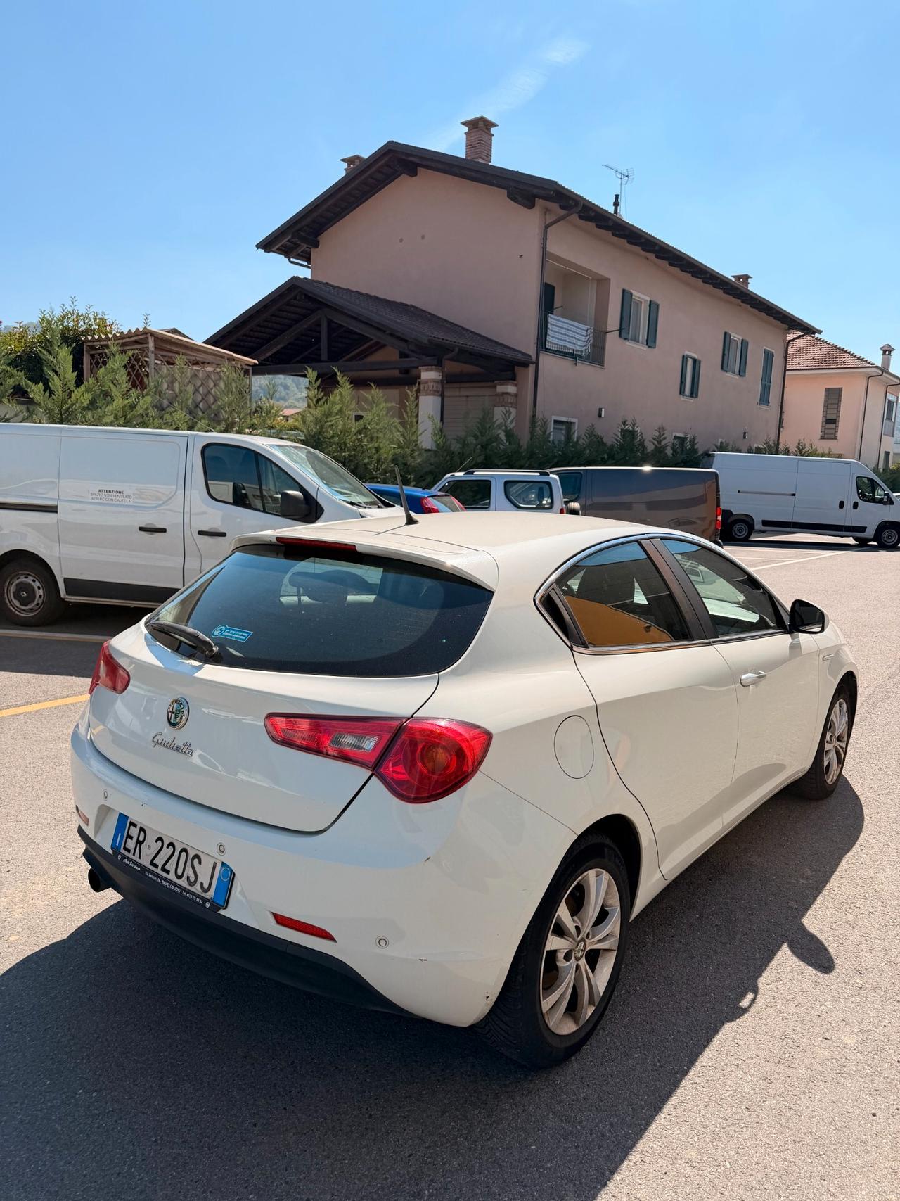 Alfa Romeo Giulietta 1.6 JTDm 105CV