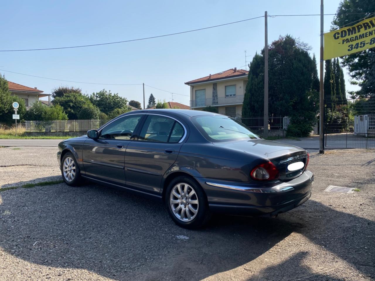 Jaguar X-Type 2.5 V6 24V cat Executive