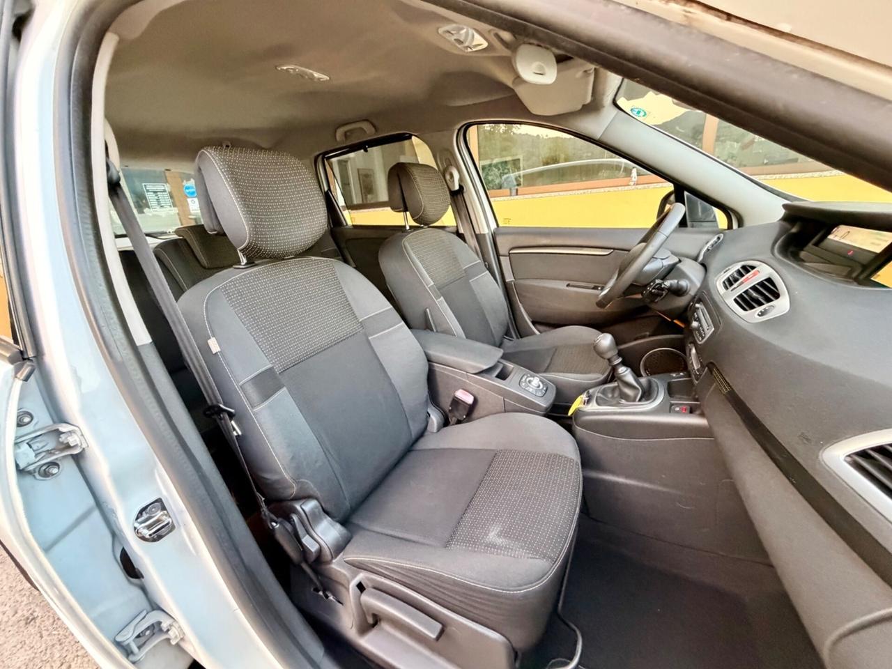 Renault Scénic X-Mod 1.5 dCi 81kw Luxe OK NEOP