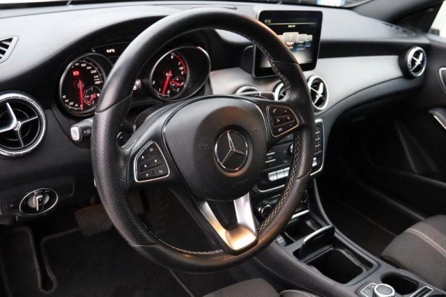MERCEDES-BENZ CLA 180 S.W. Business