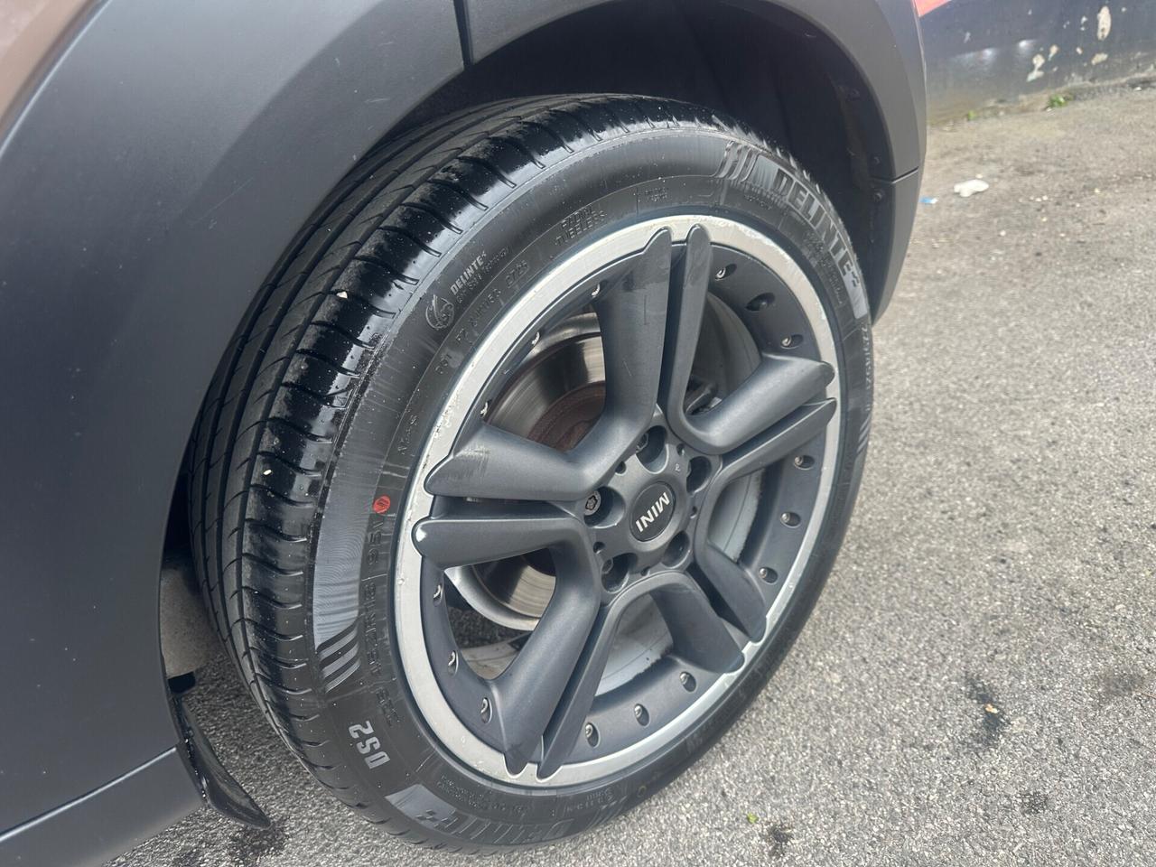MINI COUNTRYMAN SD 2.0 143CV AUT+F1+NAVI+PELLE