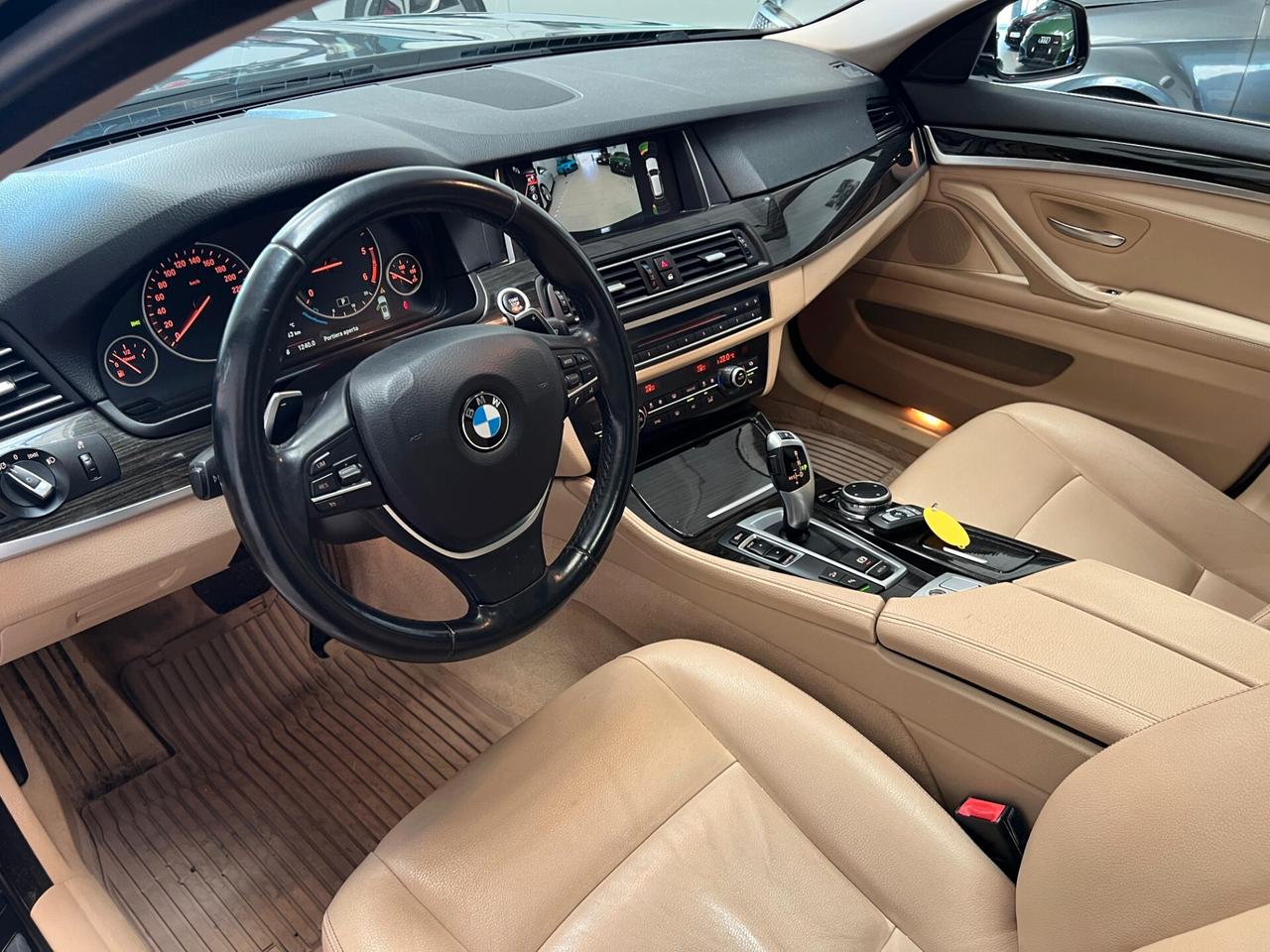 Bmw 520 520d xDrive Touring Luxury