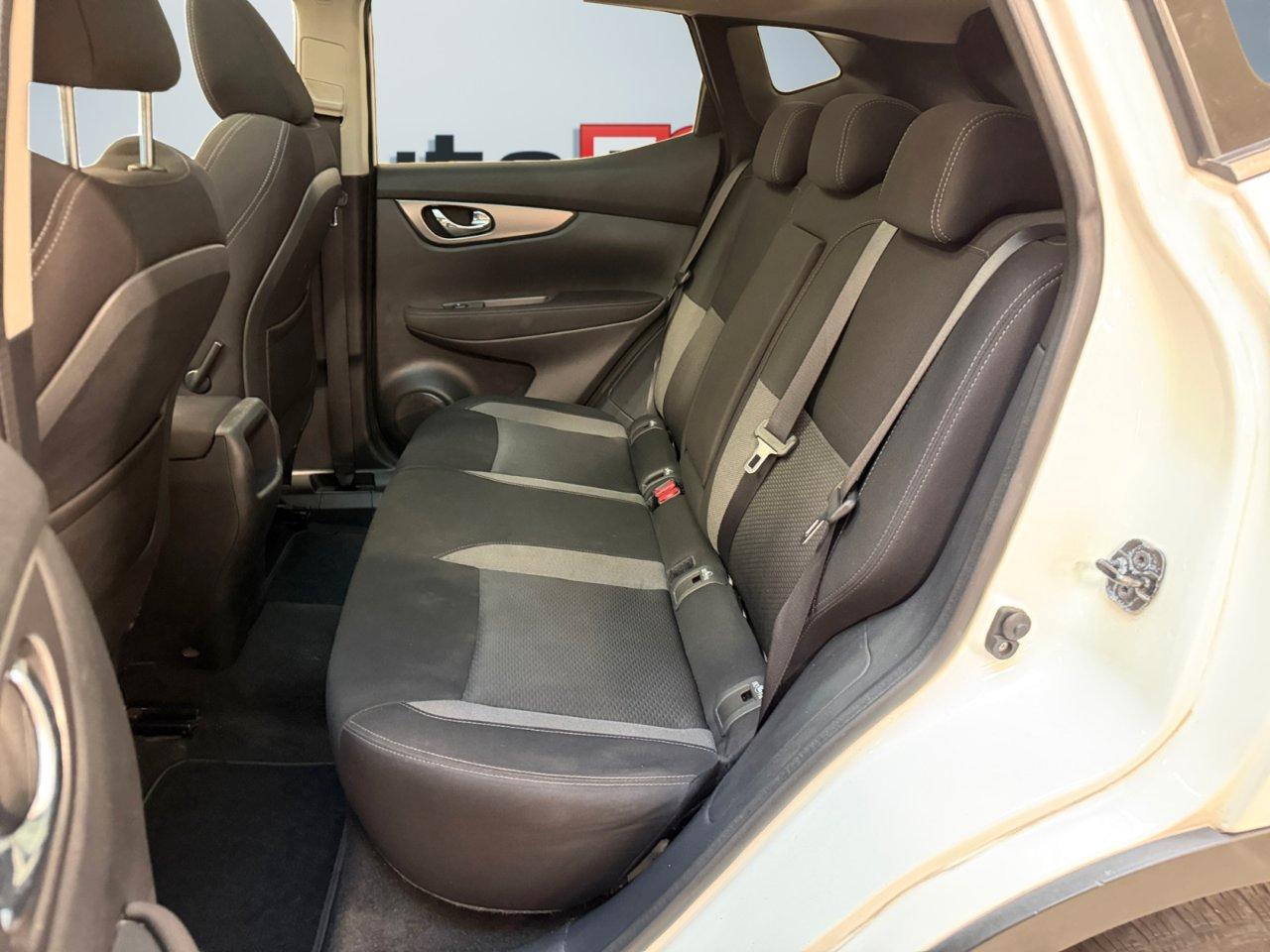 NISSAN QASHQAI 1.2 DIG-T N-CONNECTA