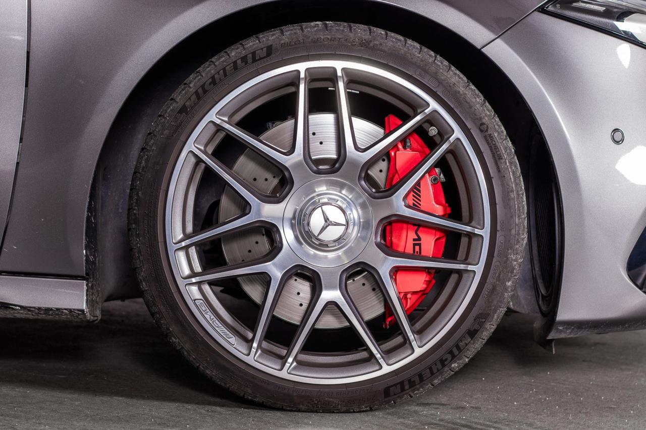 Mercedes-Benz A 45 AMG S 4matic+ Auto 421cv