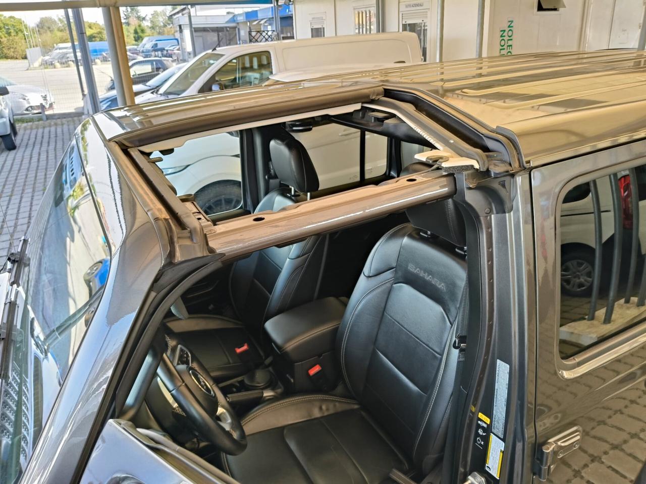 Jeep Wrangler Unlimited 2.0 Turbo Sahara 5 porte