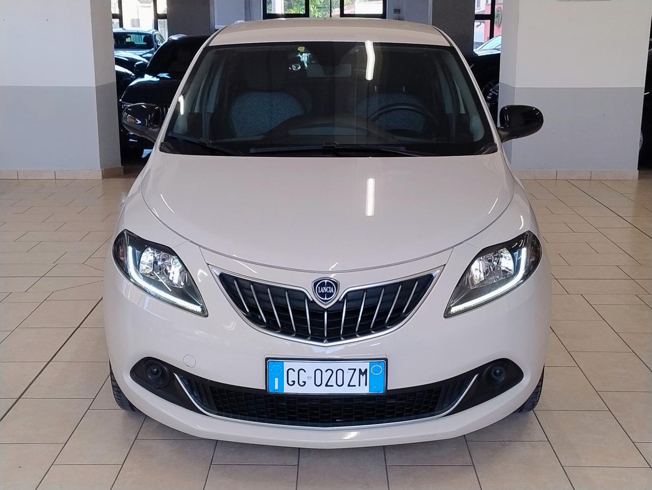 LANCIA YPSILON 1.0 FIREFLY HYBRID GOLD s&s BLUETOOTH