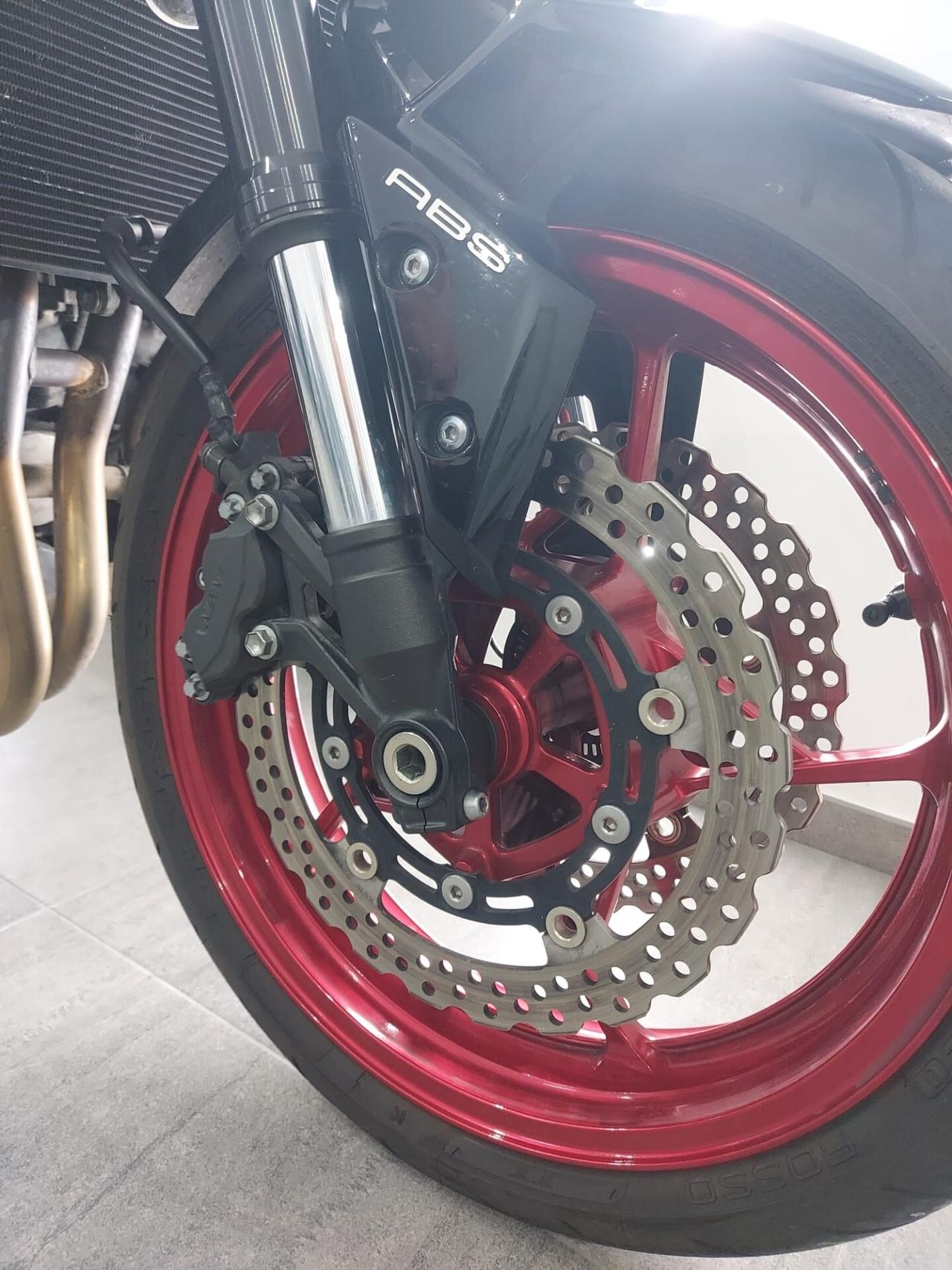 Kawasaki Z 900 2019