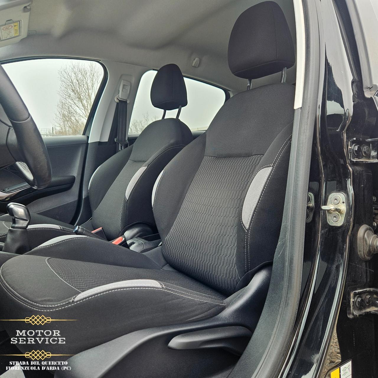 Peugeot 208 NEOPATENTATI PREZZO FINALE REALE