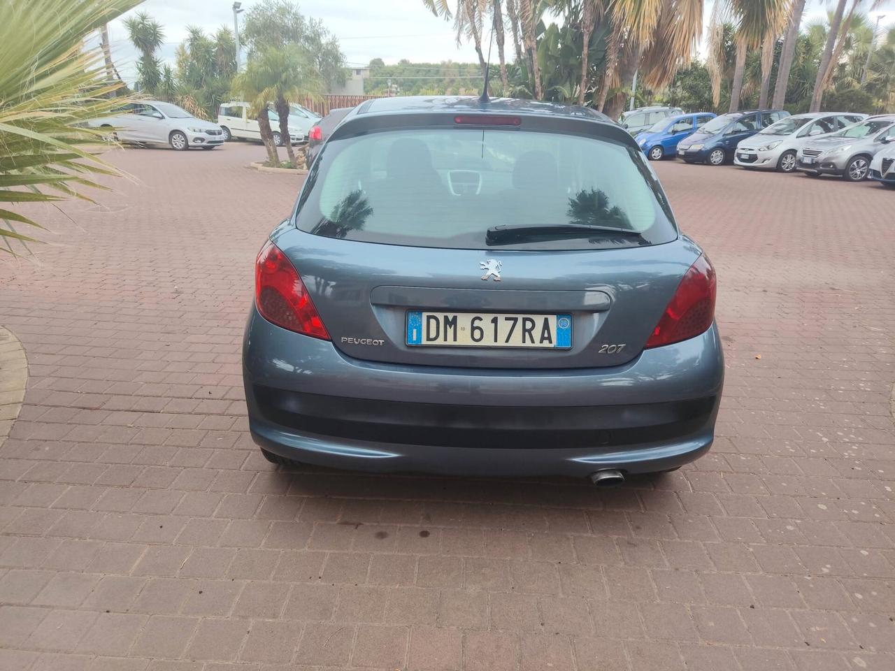 Peugeot 207 1.6 HDi 90CV 5p. XS