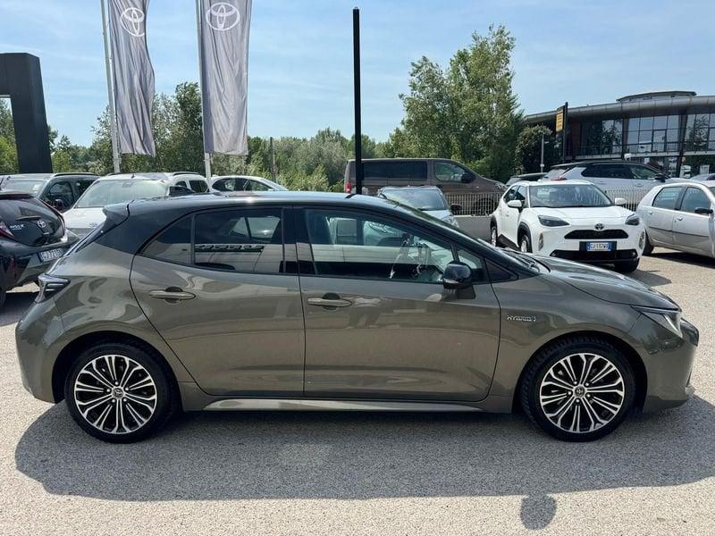 Toyota Corolla 1.8 Hybrid Style