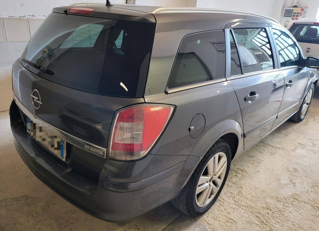 Opel Astra 1.7 CDTI 101CV Station Wagon Cosmo