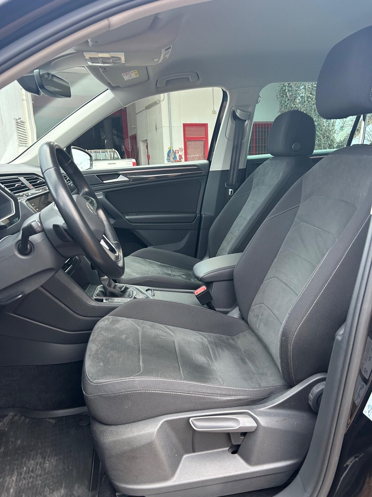 Volkswagen Tiguan 2.0 TDI 150cv DSG 4MOTION iva esposta