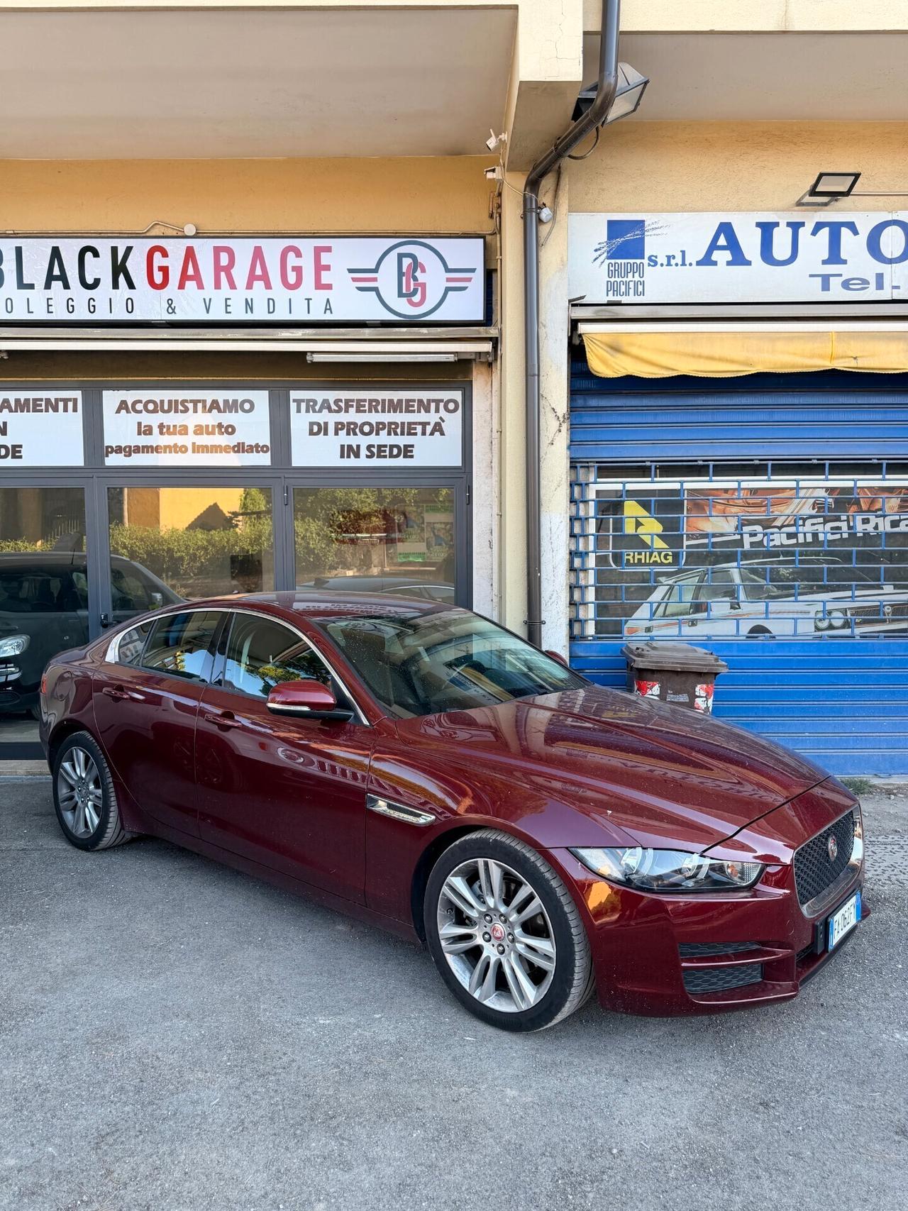 Jaguar XE 2.0 D Turbo 180CV Pure Business Edition