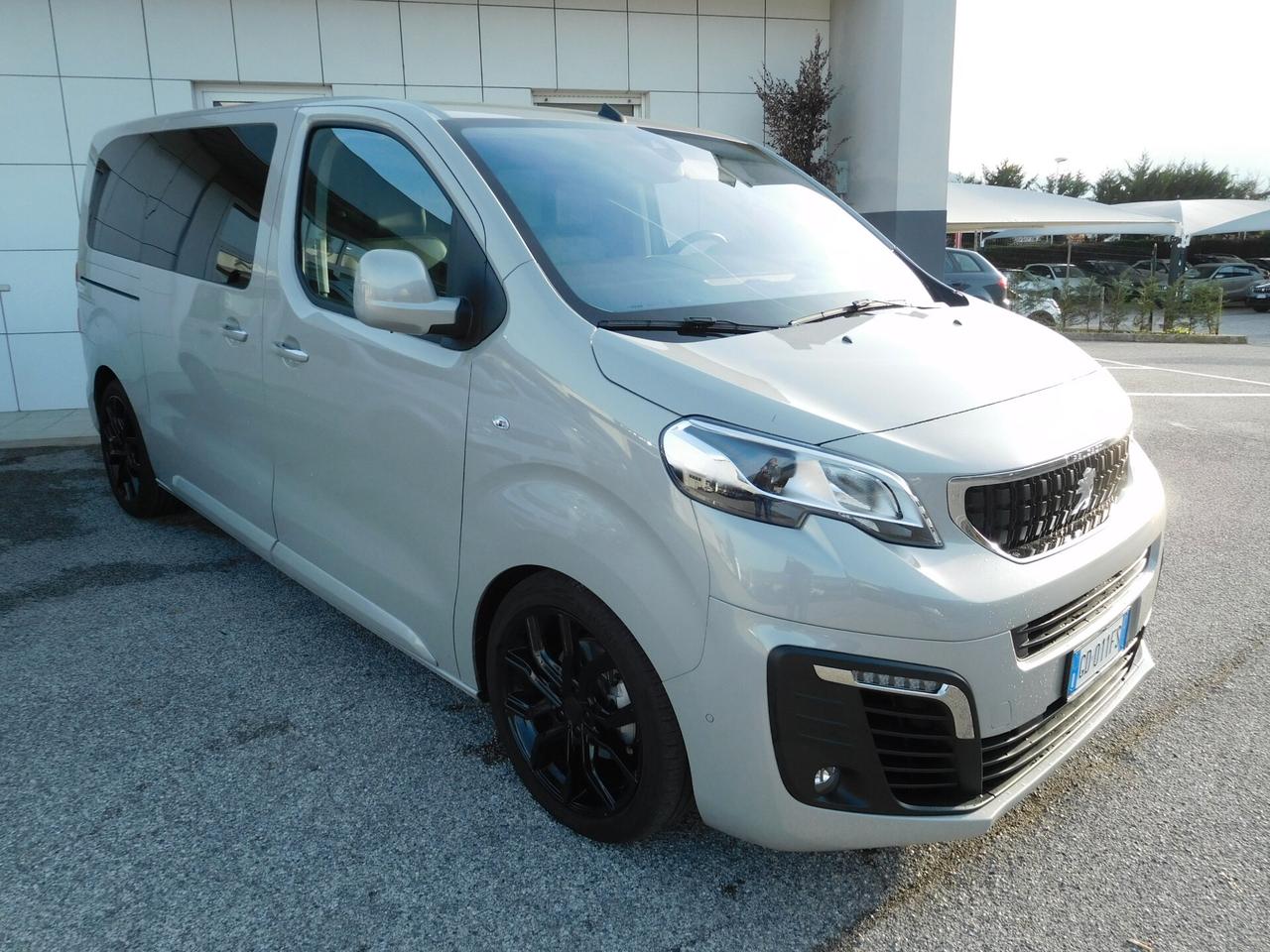 Peugeot Traveller BlueHDi 180cv S&S EAT8 Standard Business Vip
