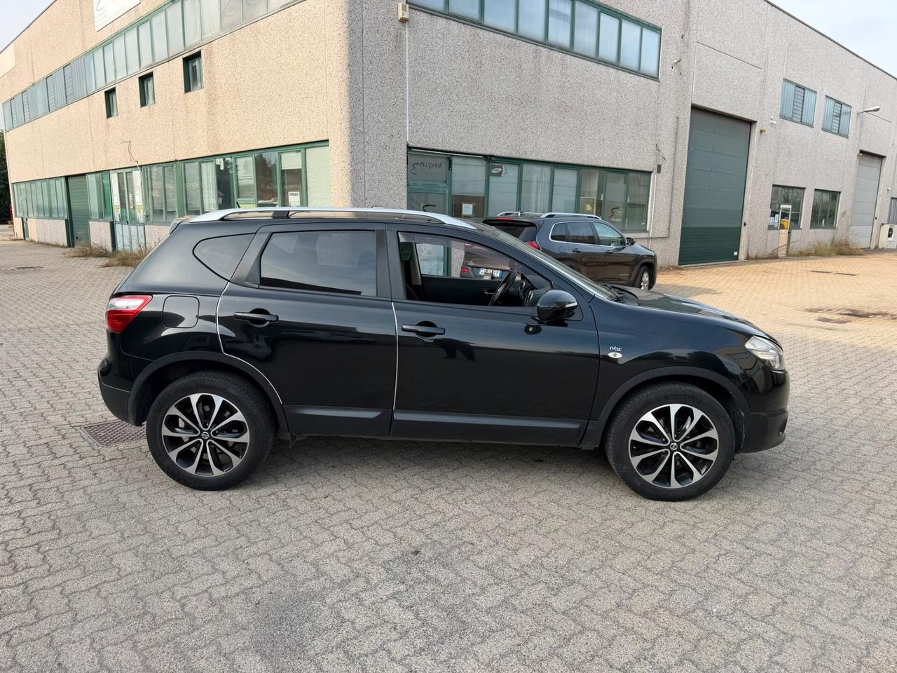 Nissan Qashqai 2.0 dCi DPF Tekna