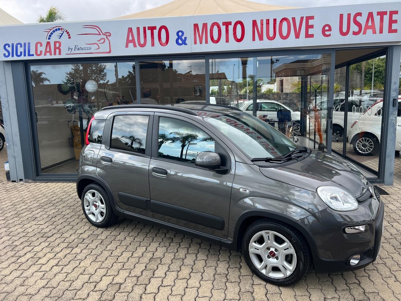 Fiat Panda 1.0 FireFly S&S Hybrid Red
