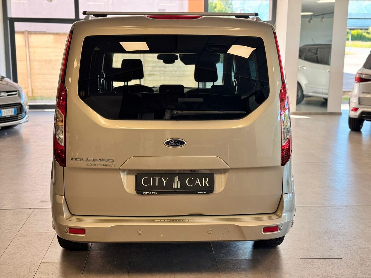 Ford Tourneo Connect 1.6 TDCi 115 CV Titanium