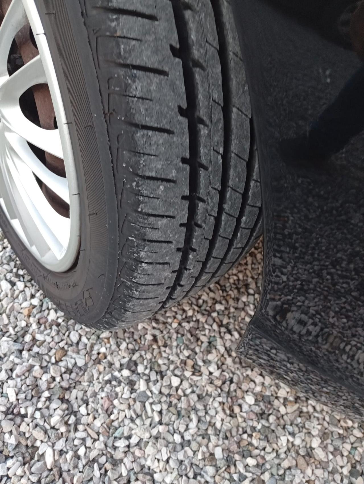 Lancia Ypsilon 1.2 Argento
