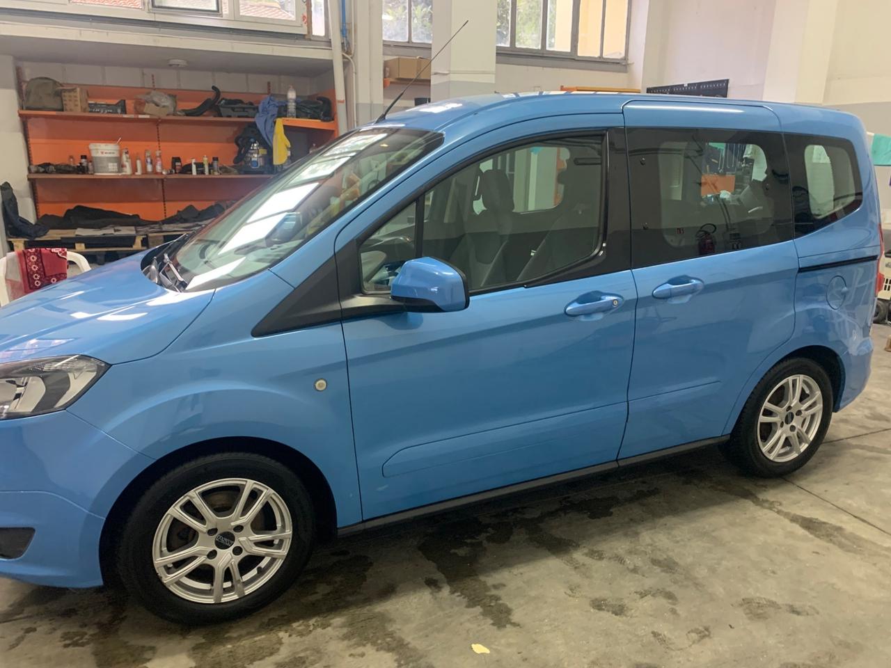 Ford Tourneo Courier 1.0 EcoBoost 100 CV 03/2018 km 48000