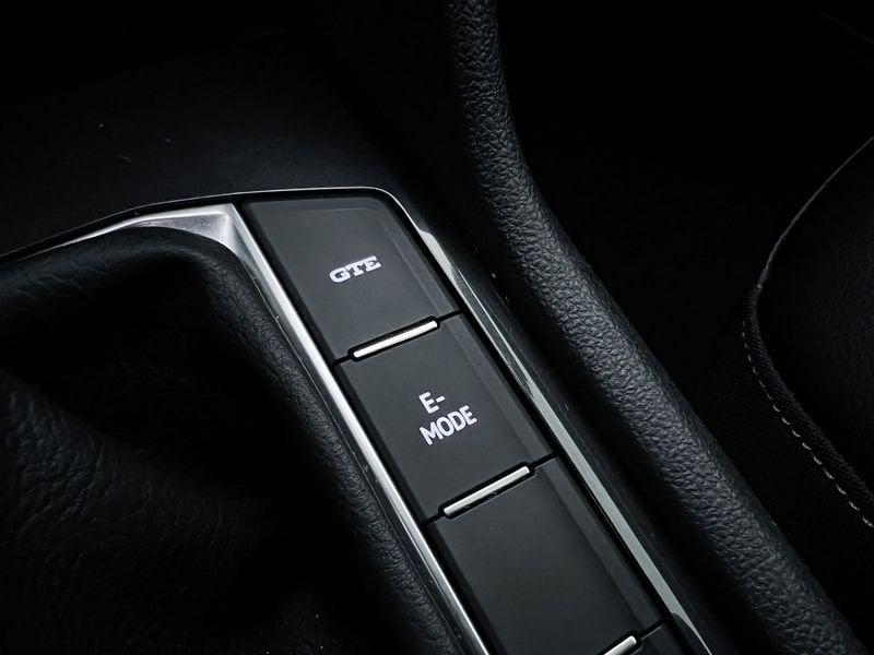 Volkswagen Tiguan 1.4 TSI eHYBRID DSG R-Line