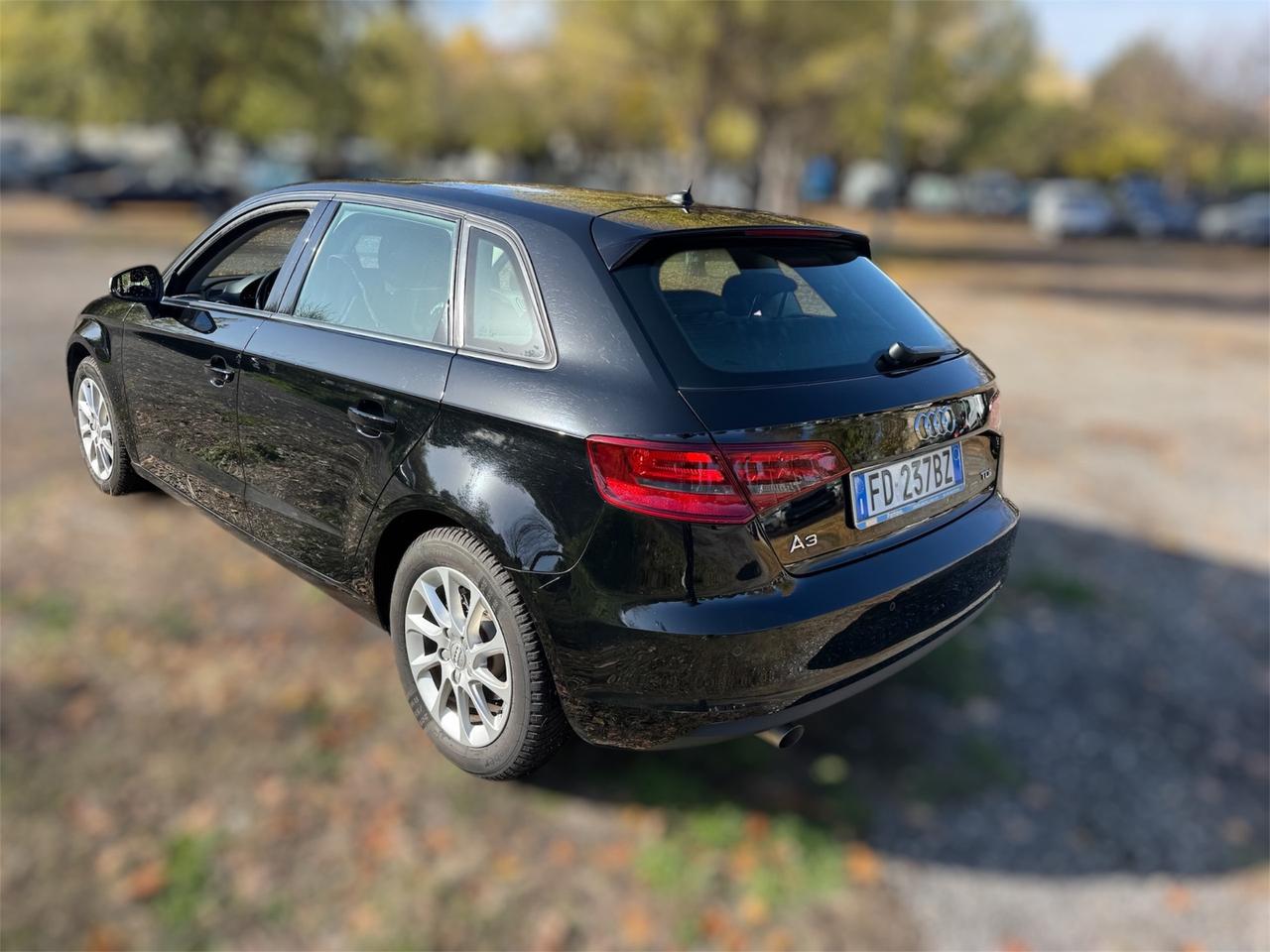 AUDI A3 SportBack 1.6 dci diesel -2016