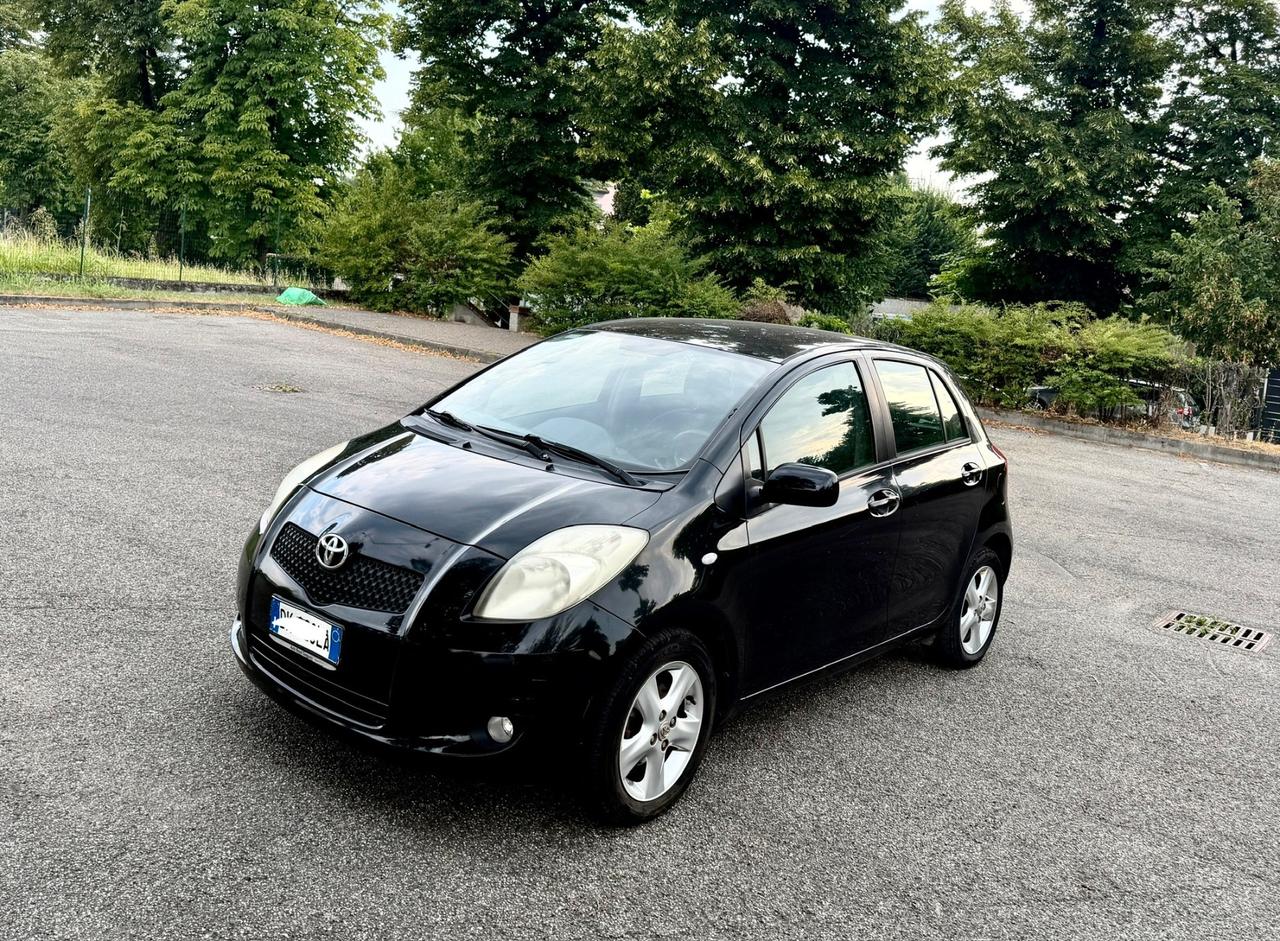 Toyota YARIS. 1.3. AUTOMATICA
