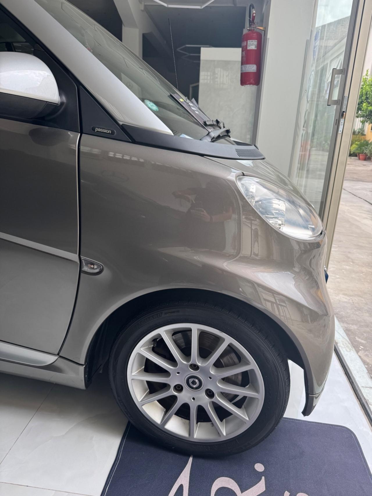 Smart ForTwo 1000 52 kW MHD coupé passion