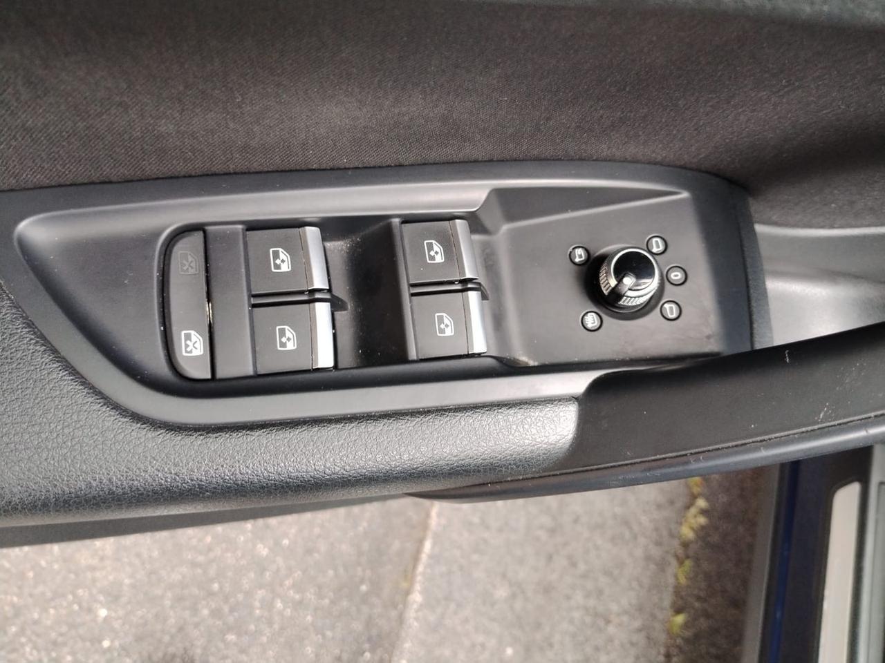 Audi Q5 Business Advanced 2.0 35 TDI MHEV #5442