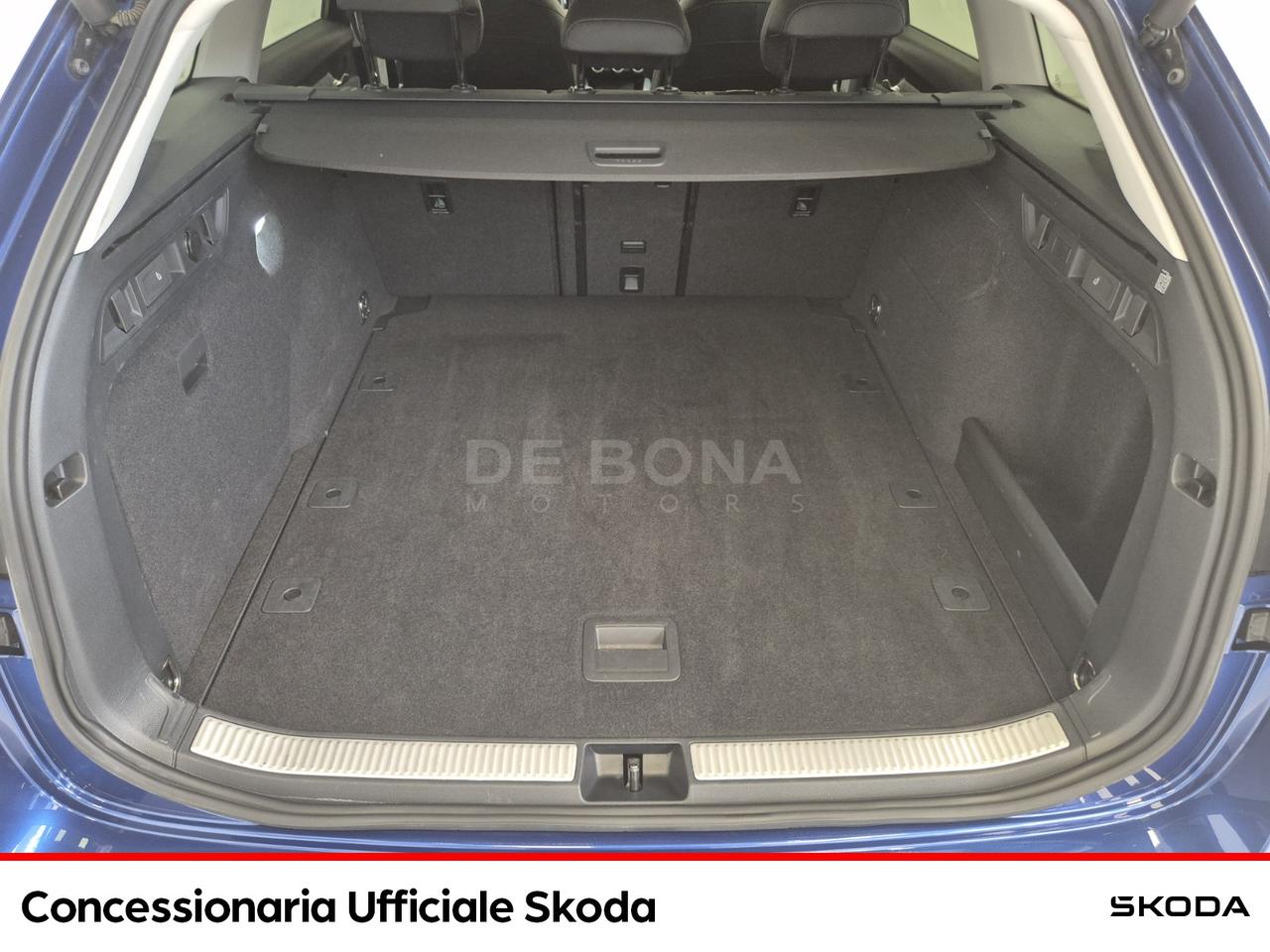 Skoda Superb wagon 2.0 tdi style 150cv dsg