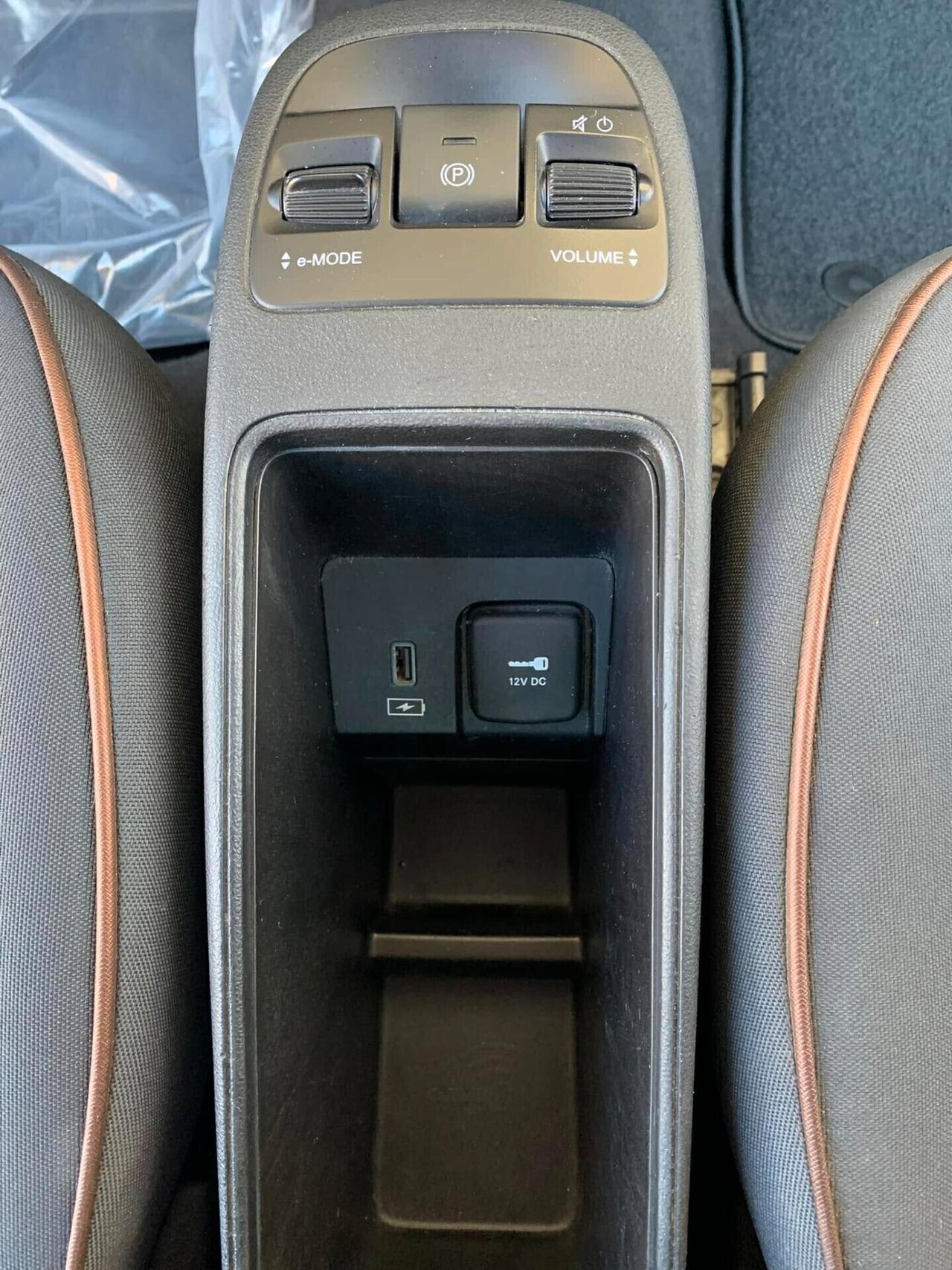 Fiat 500 E icon uniprò