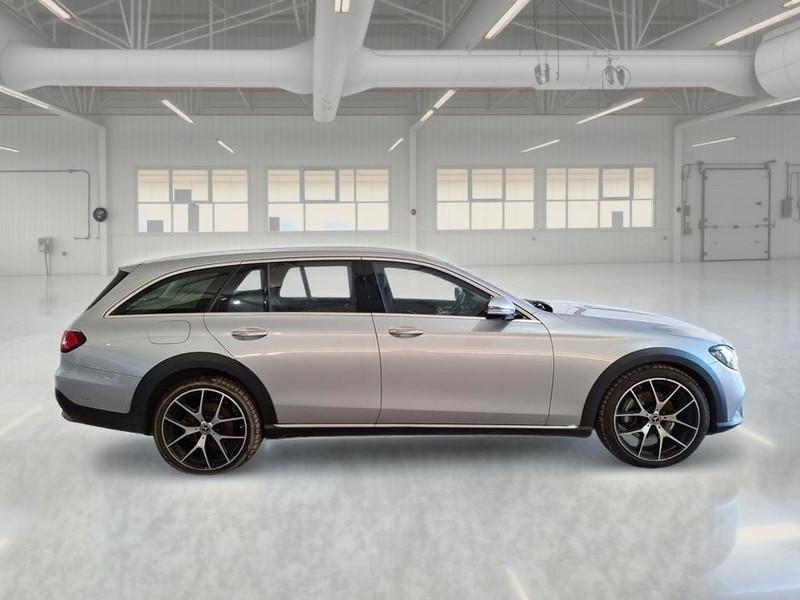 MERCEDES-BENZ E 220 d 4MATIC ALL-TERRAIN Premium Plus WAGON