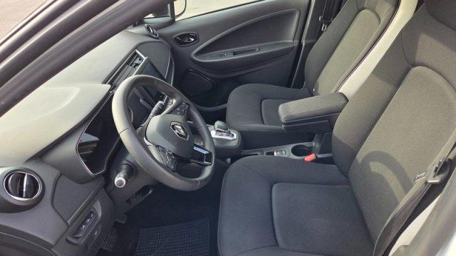 RENAULT ZOE Life R110 PERMUTE OK NEOPATENTATI