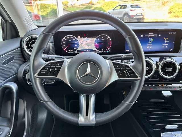 Mercedes-Benz A 180 A 180 d Automatic Progressive Advanced