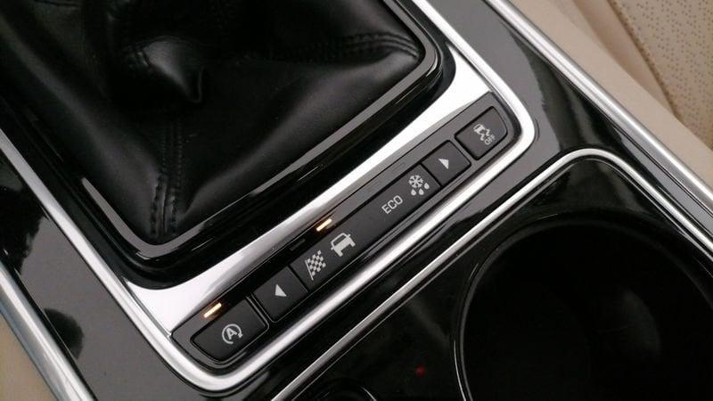 Jaguar XF 2.0d Pure Business edition 180cv