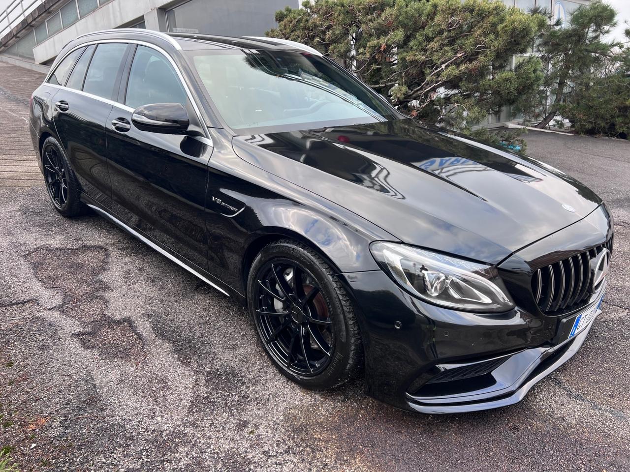 Mercedes-benz C 63 AMG S.W.