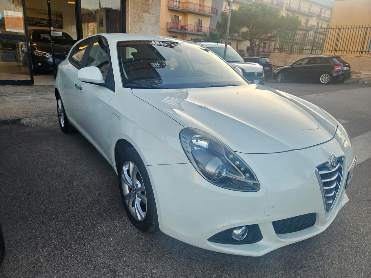 Alfa Romeo Giulietta 1.6 JTDM 105CV