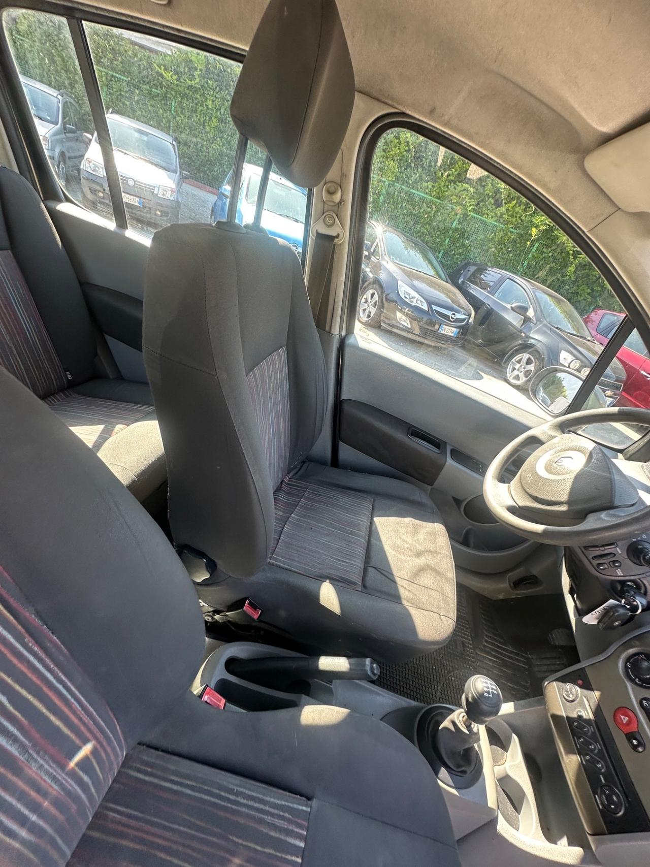 Renault Modus 1.5 dCi 85CV Dynamique