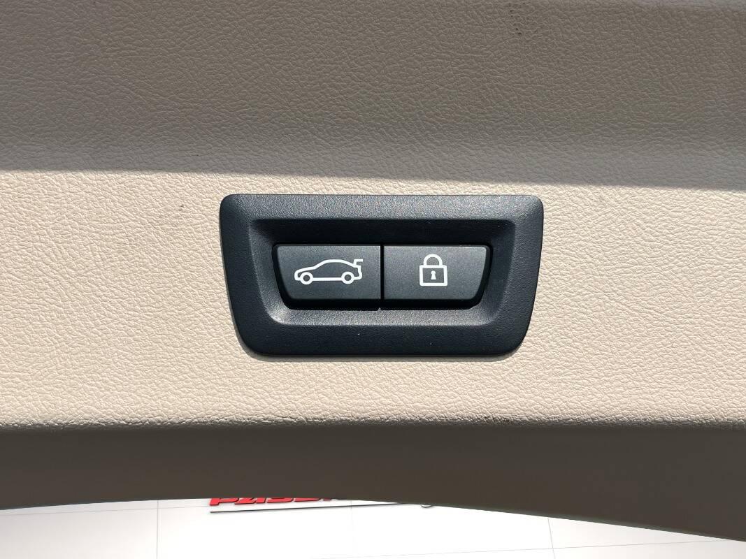 BMW x3 Xdrive20d mhev 48V auto