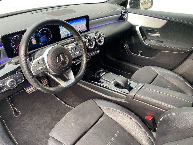 Mercedes-Benz Classe A A 180 d Premium Night edition auto