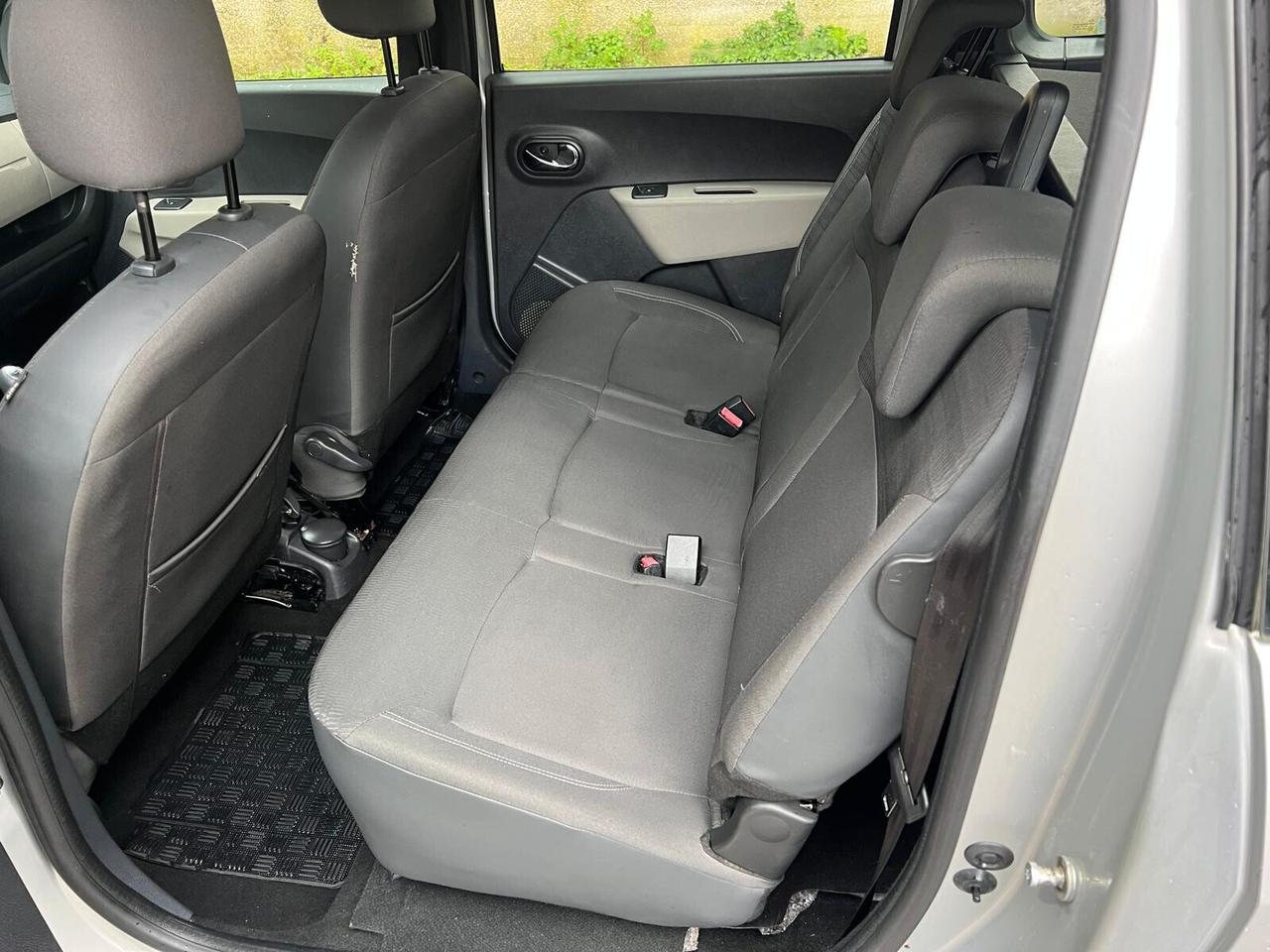 DACIA LODGY 1.5 DCi Ambiance - 2013