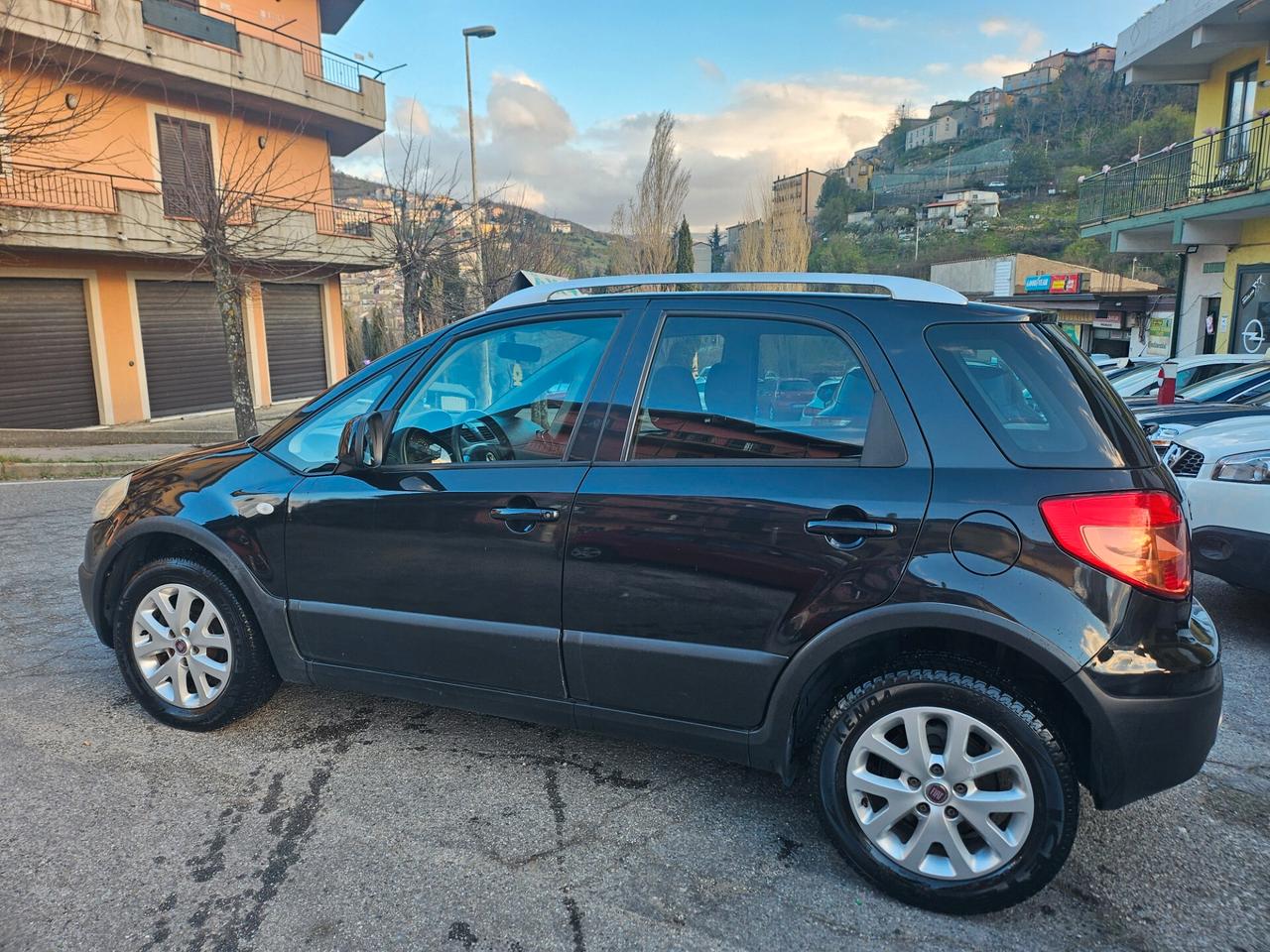 Fiat Sedici 2.0 MJT 16V DPF 4x4 Emotion 2011