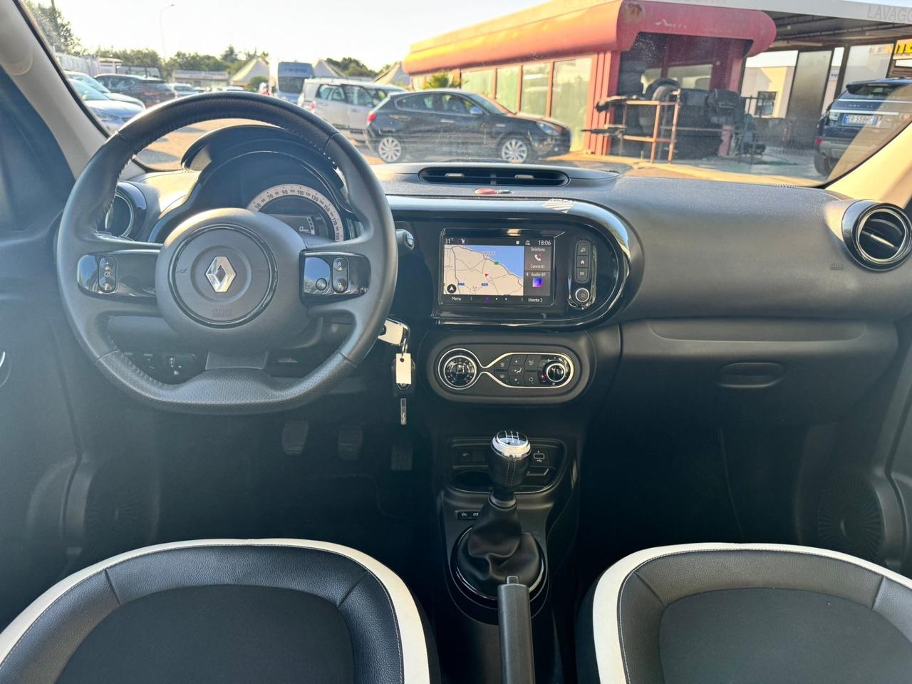 Renault Twingo SCe 65 CV Urban Night