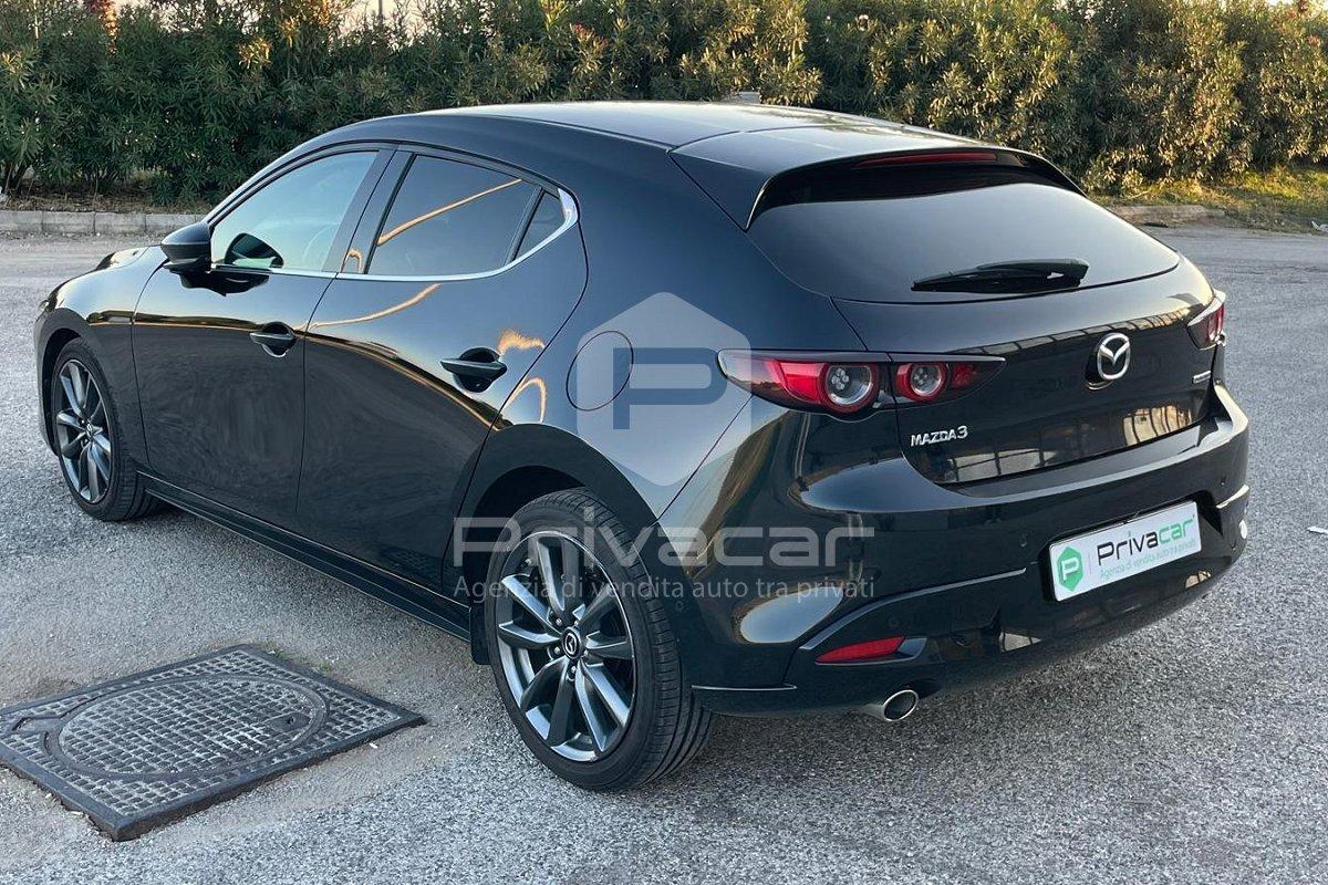 MAZDA Mazda3 1.8L Skyactiv-D Exceed